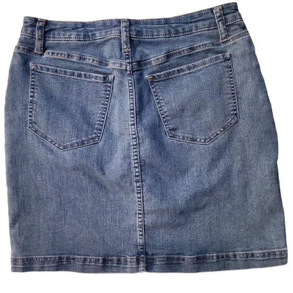 Lee rider's midrise skort size twelve - Picture 3 of 5